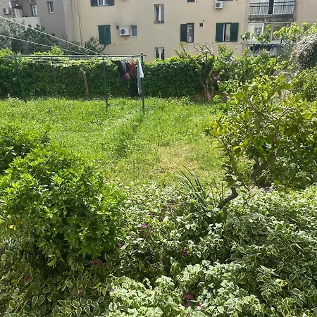 アパート Db スプリト